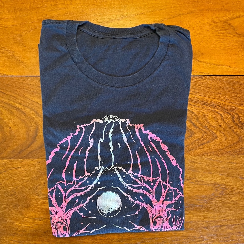 The National Blue T-Shirt/Size Large